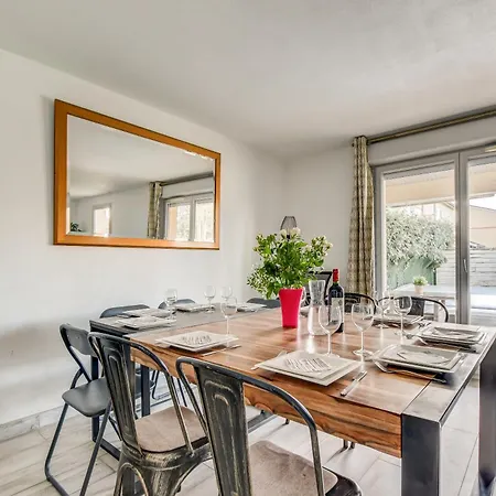 St Simon - 11 Couchages, Piscine, Parking, Parfait Entre Famille, Amis Ou Pros