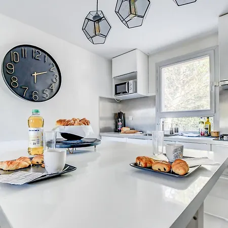 Vila St Simon - 11 Couchages, Piscine, Parking, Parfait Entre Famille, Amis Ou Pros *