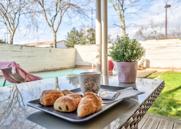 St Simon - 11 Couchages, Piscine, Parking, Parfait Entre Famille, Amis Ou Pros Τουλούζη